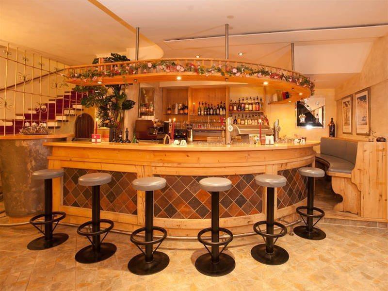 Hotel Gruenwaldkopf オーバータウエルン エクステリア 写真